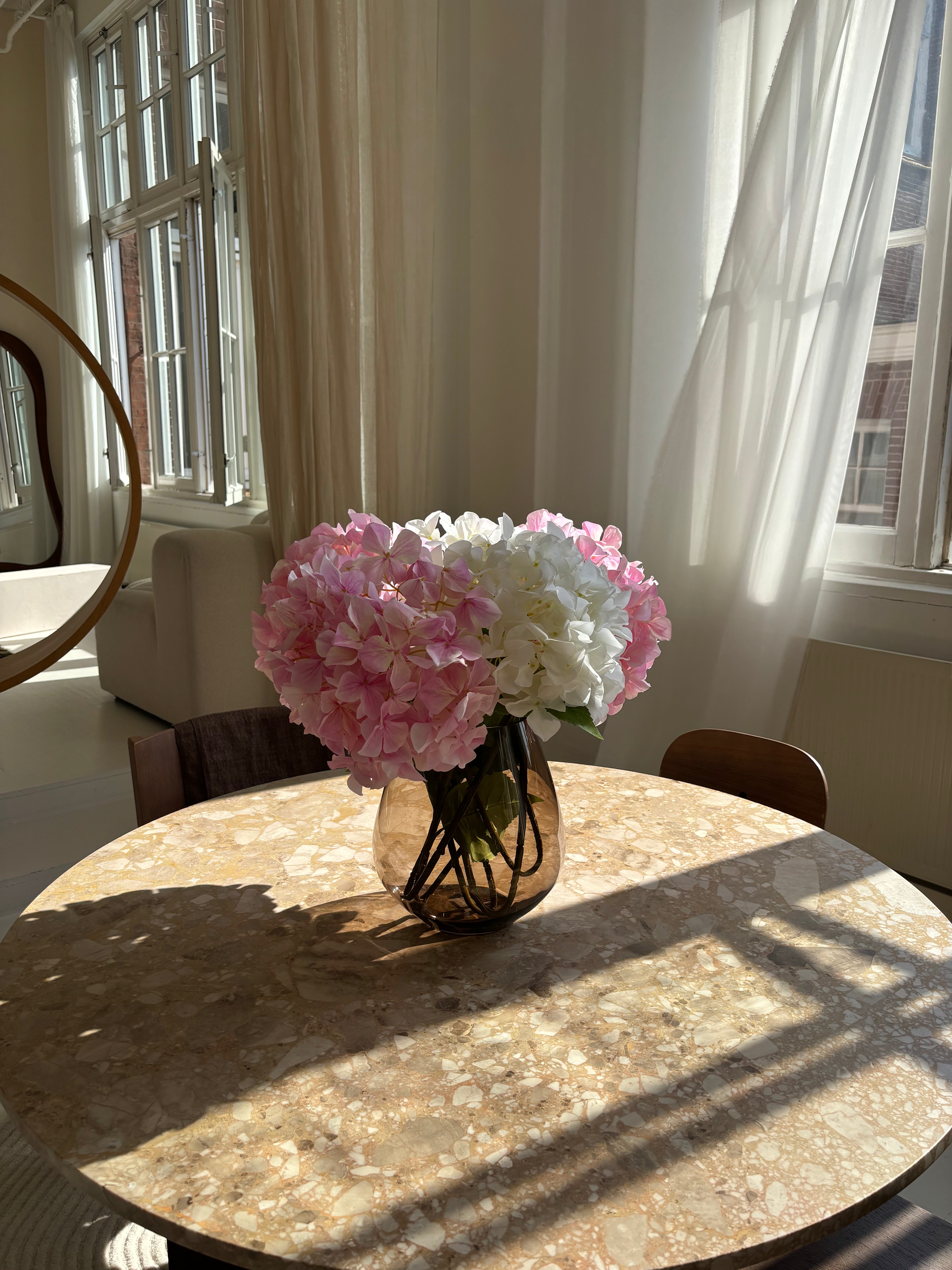 Retail Therapy - Hortensia roze